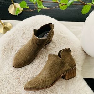dolce vida suede bootie boots Sz 10 woman’s New